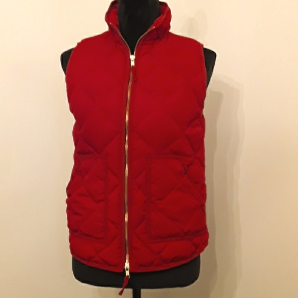 J. Crew red quilted sleeveless vest XS